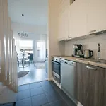 아파트 Starvillas A 303 *