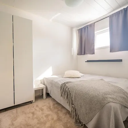 Holiday Apartment Starvillas A 303 *